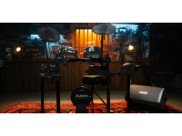 Alesis Nitro Pro XL Drum Kit Alesis Nitro Pro XL Drum Kit